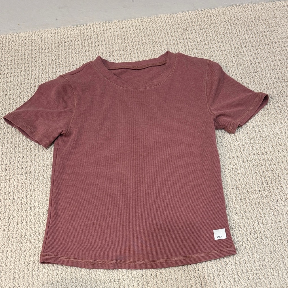 Vuori Women’s Dusty Rose Short Sleeve Tee